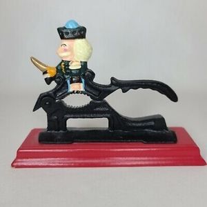 Vintage Toy Soldier Nutcracker King Cast Iron Metal Wood Base